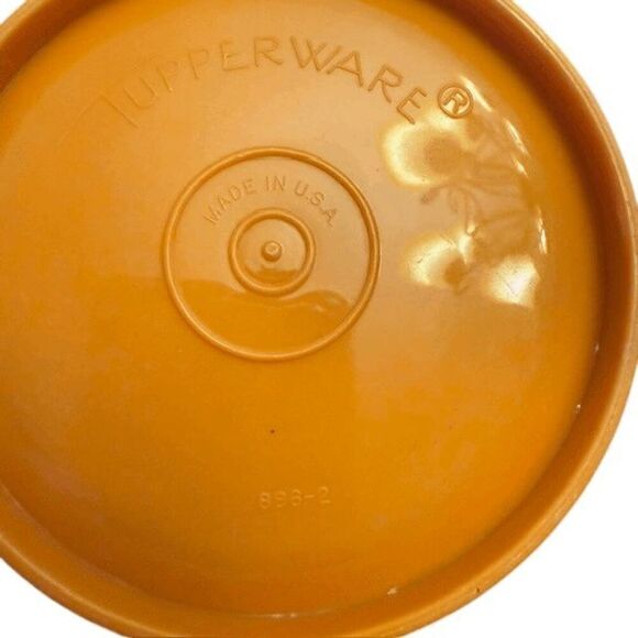 Tupperware Assorted Pieces Vintage Servalier Toy Cake Carrier Bento - Picture 11 of 11